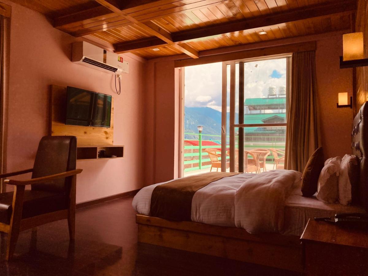 Vista Hill Resort- Centrally Heated & Air Cooled Resort, Manali エクステリア 写真